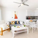 Nueva S 523 By Villagrancanaria 公寓